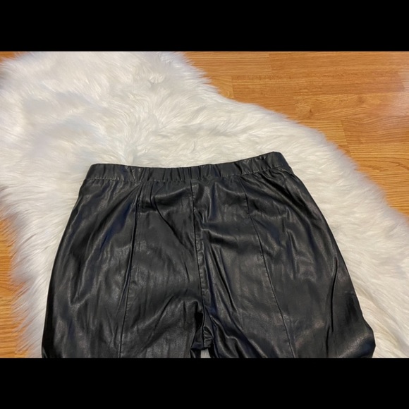 🔻SALE🔻VINCE CAMUTO🔹EXCELLENT CONDITION - Picture 7 of 7